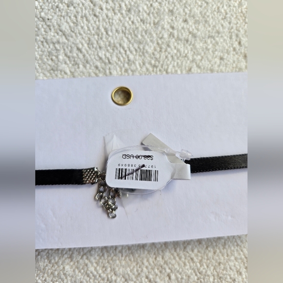 NWT -Free People,  Backstage Pass Choker, Black -NEW-$38 - Picture 7 of 7